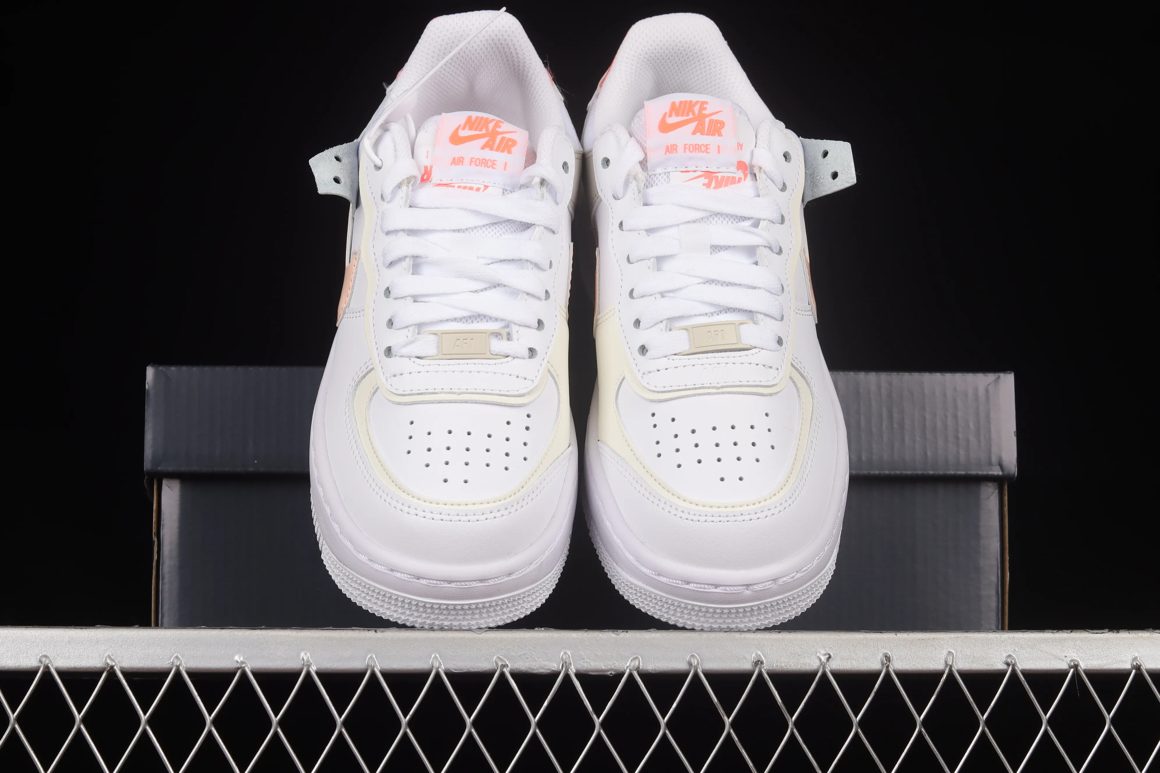 All Categories Nk Air Force 1 Air Force Series Nk Air Force 1 Shadow Air Force Lightweight Increase Nk Air Force 1 Shadow Air Force One Lightweight Increase Low-top Versatile Sneakers DH3896-100